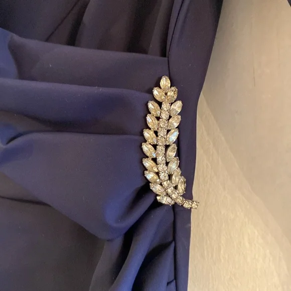 Alex Eveing dresses, shoes and handbag - Picture 12 of 12